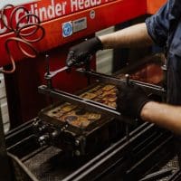 Cilinderkop afpersen bij Vekoma.